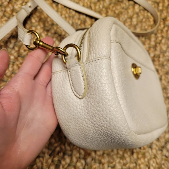 Coach Restored Camera Bag Pebbled Leather Chalk White Brass - Picture 4 of 12